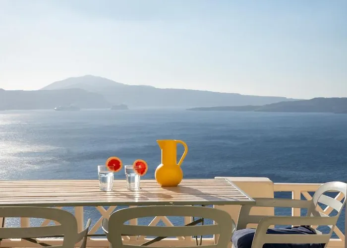 Pano Meria Cave House Two In Oia (Santorini)